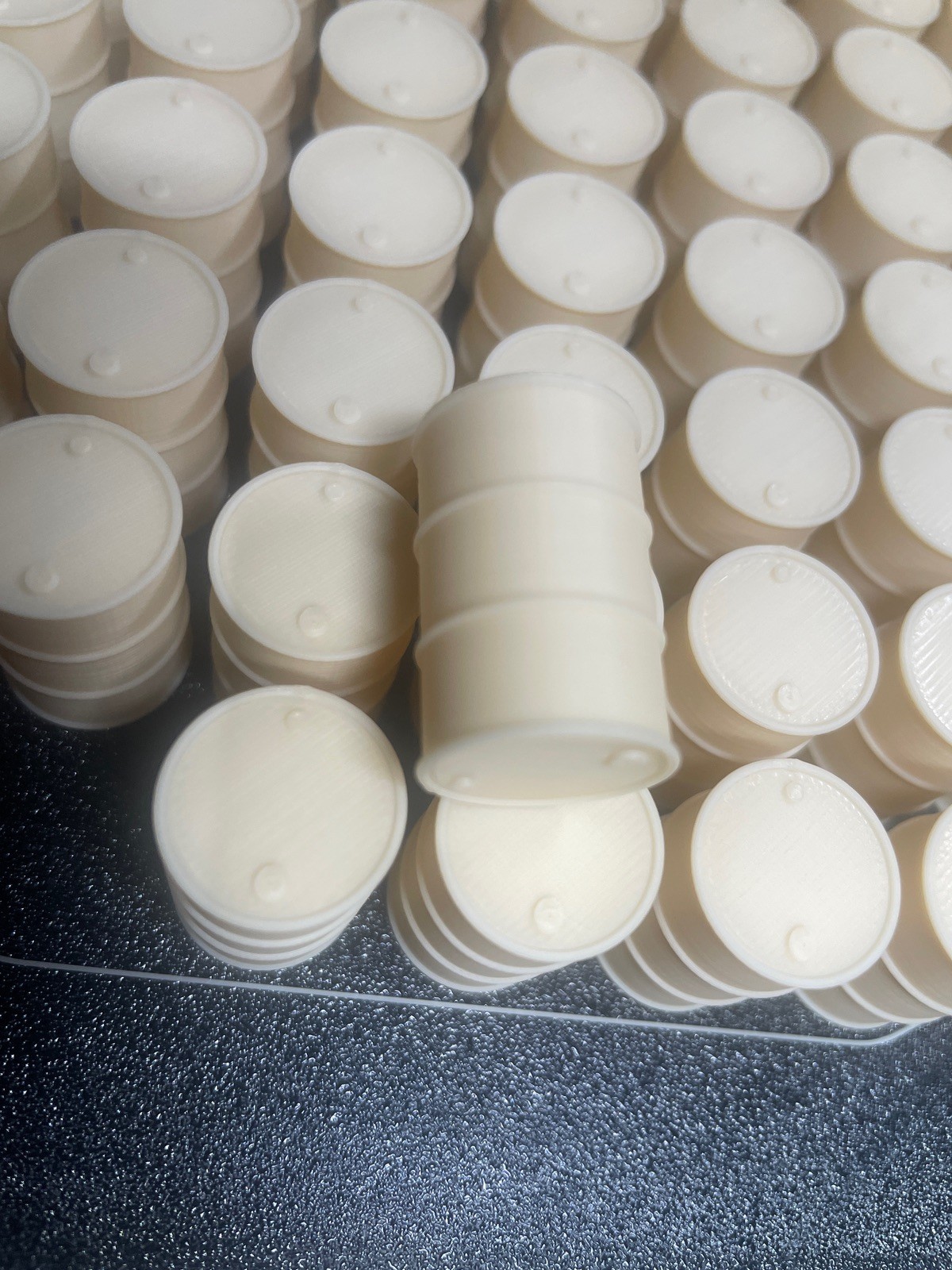 1:35 Scale WWII Oil Drums x10 High Detail 3D Printed Barrels Diorama Accessory - Image 2
